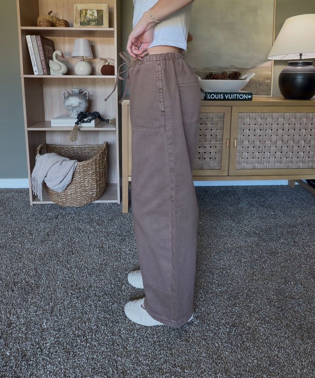 Acorn Barrel Pants