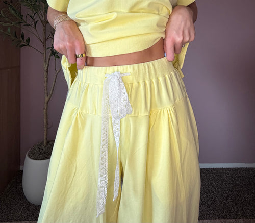 Daisy Lace Joggers